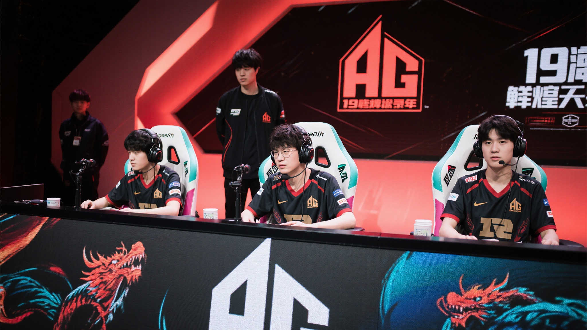 白衣发声：十九连胜，这两场让我看到了曾经的AG风采！